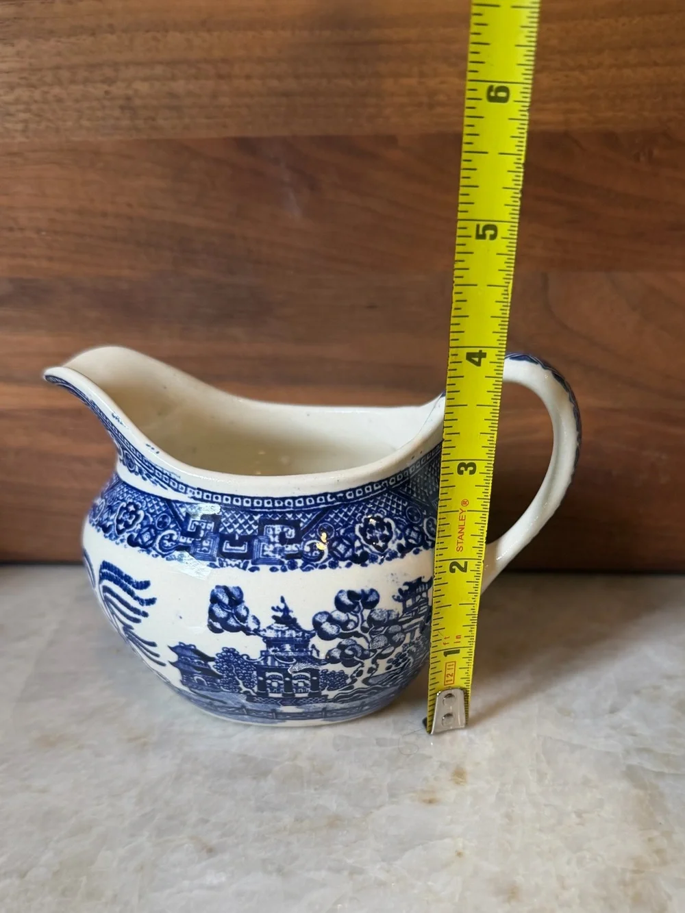 Vintage blue Willow gravy server